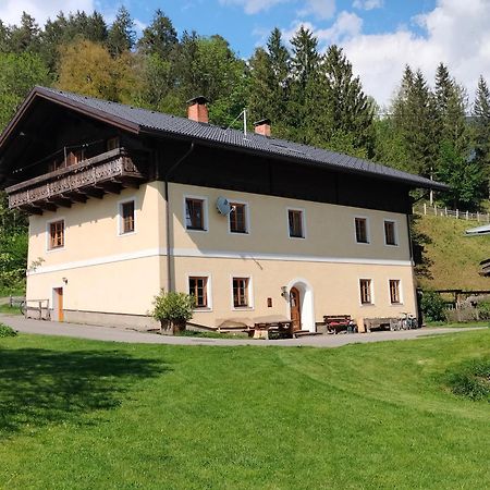 오버드라우부르크 Koestlhof, Familie Hassler B&B 외부 사진
